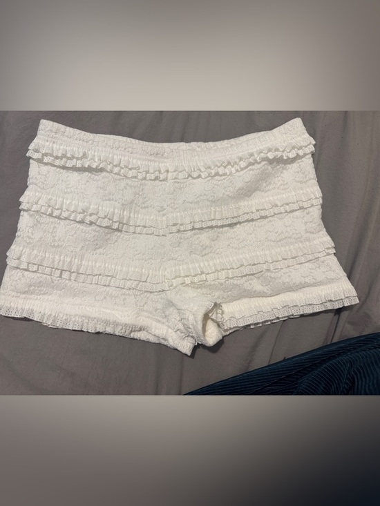 Pants - ruffle shorts